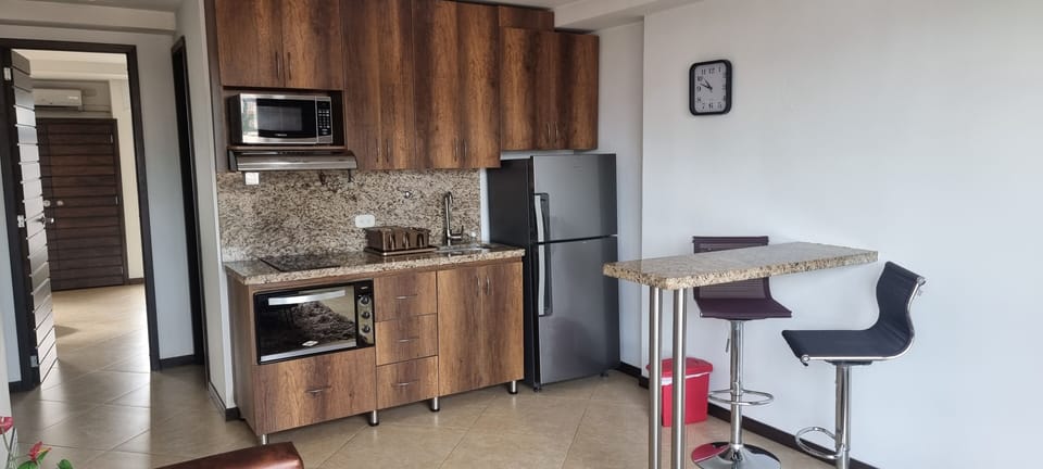 Microwave, stovetop, rice cooker, blender