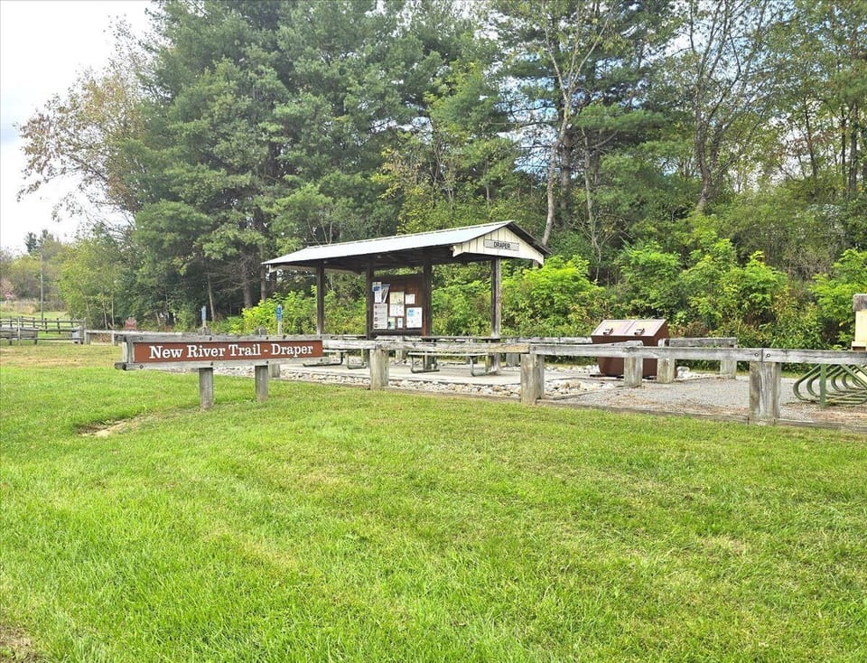 Entrance to the New River trail in Draper.