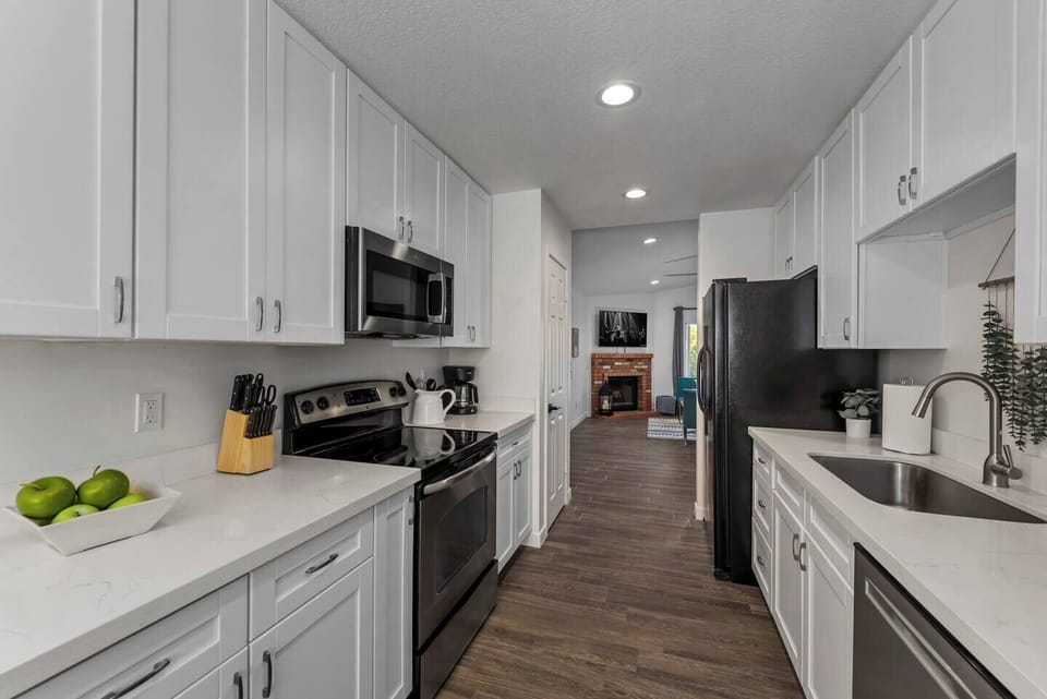 Updated kitchen with all the basic necessities to cook your meals.