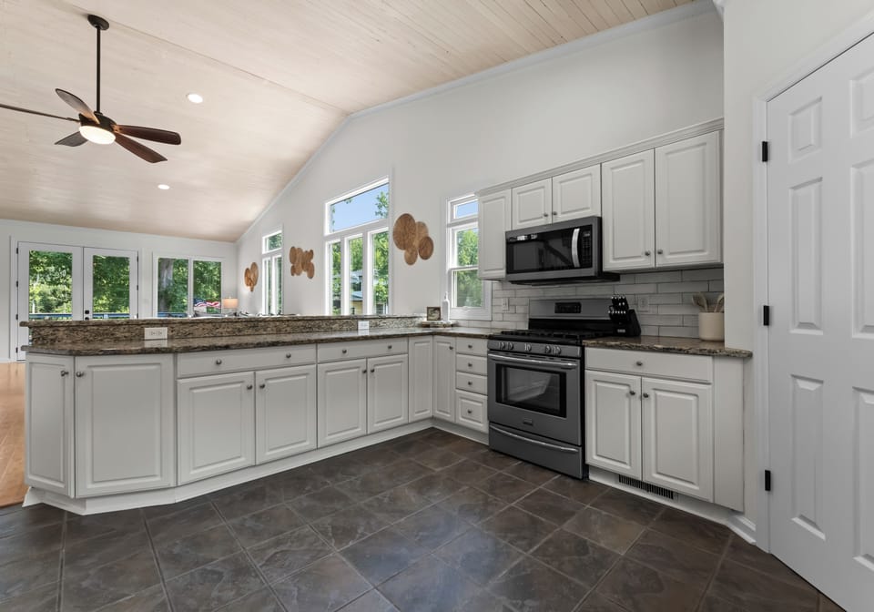 Spacious gourmet kitchen.