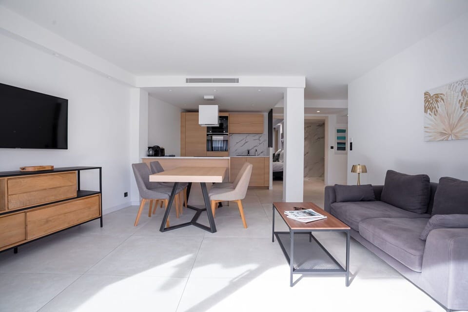 Kitchen, Living Room