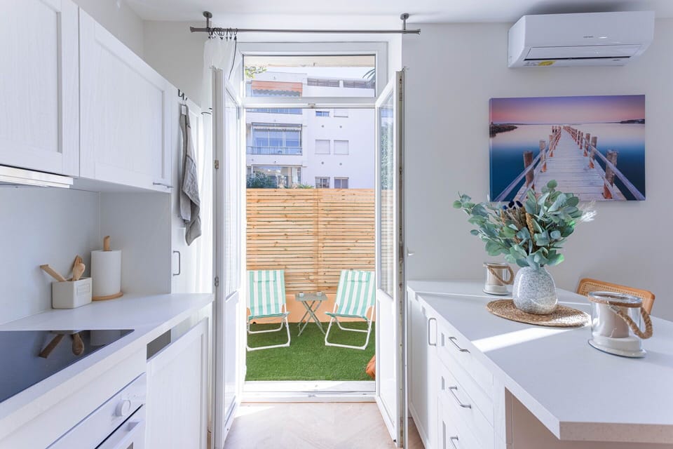 Kitchen, Living Room