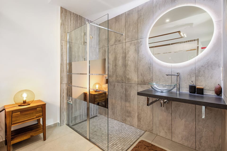 Comfort Double Room | Bathroom