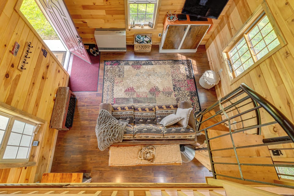 House (1 Bedroom) | Interior