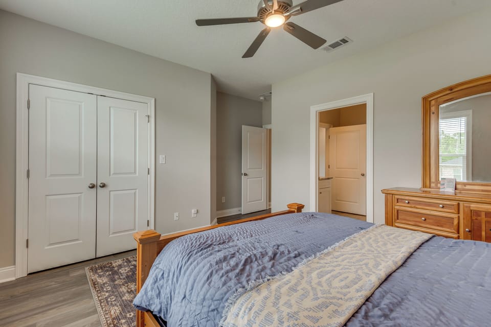 House (4 Bedrooms) | Interior