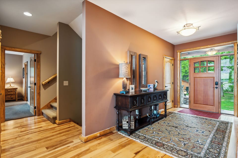 Hallway to Primary + All Levels