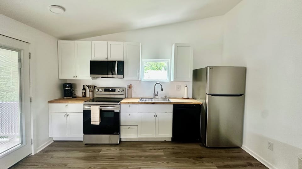 2nd floor kitchen