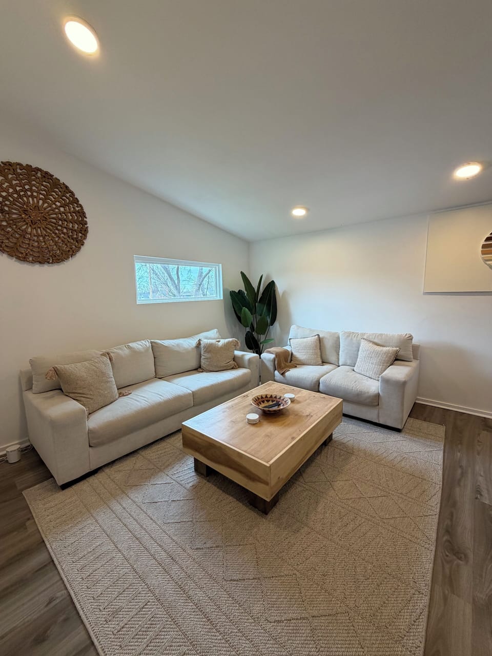 2nd floor Living room