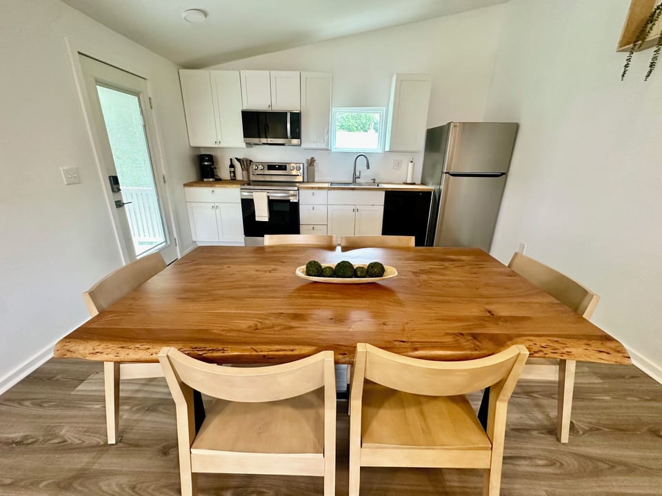 2nd floor dining room and kitchen