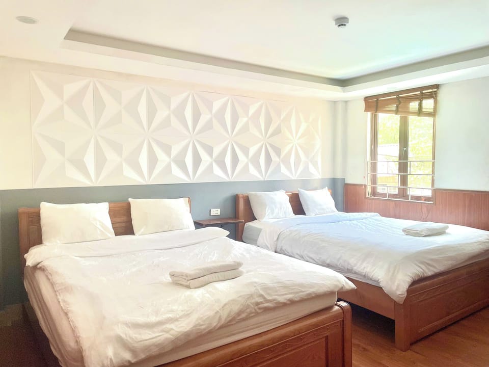 Standard Quadruple Room | Hypo-allergenic bedding, free WiFi, bed sheets