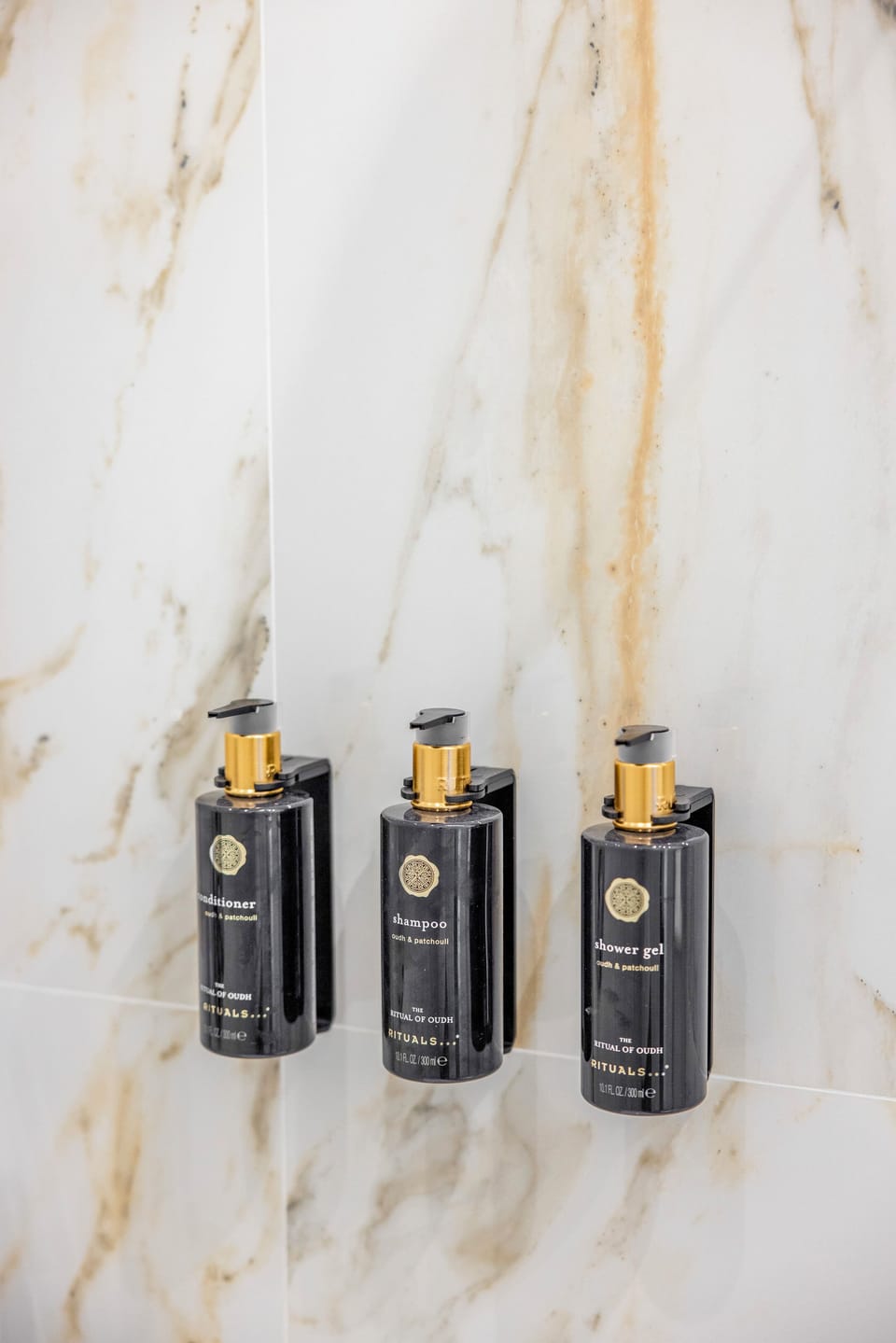 Shower, eco-friendly toiletries, hair dryer, slippers