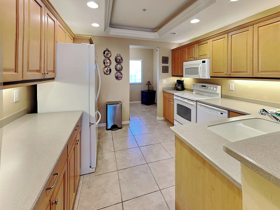 Condo (2 Bedrooms) | Property amenity