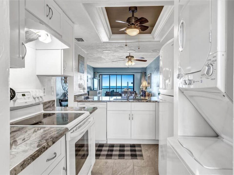 Condo (2 Bedrooms) | Property amenity