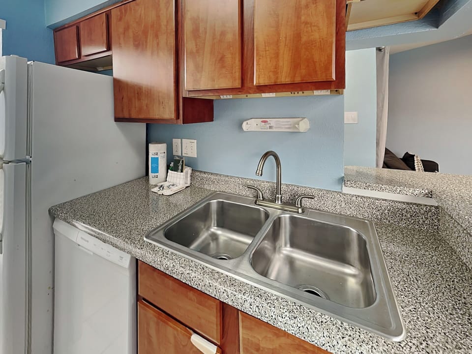 Condo (1 Bedroom) | Property amenity