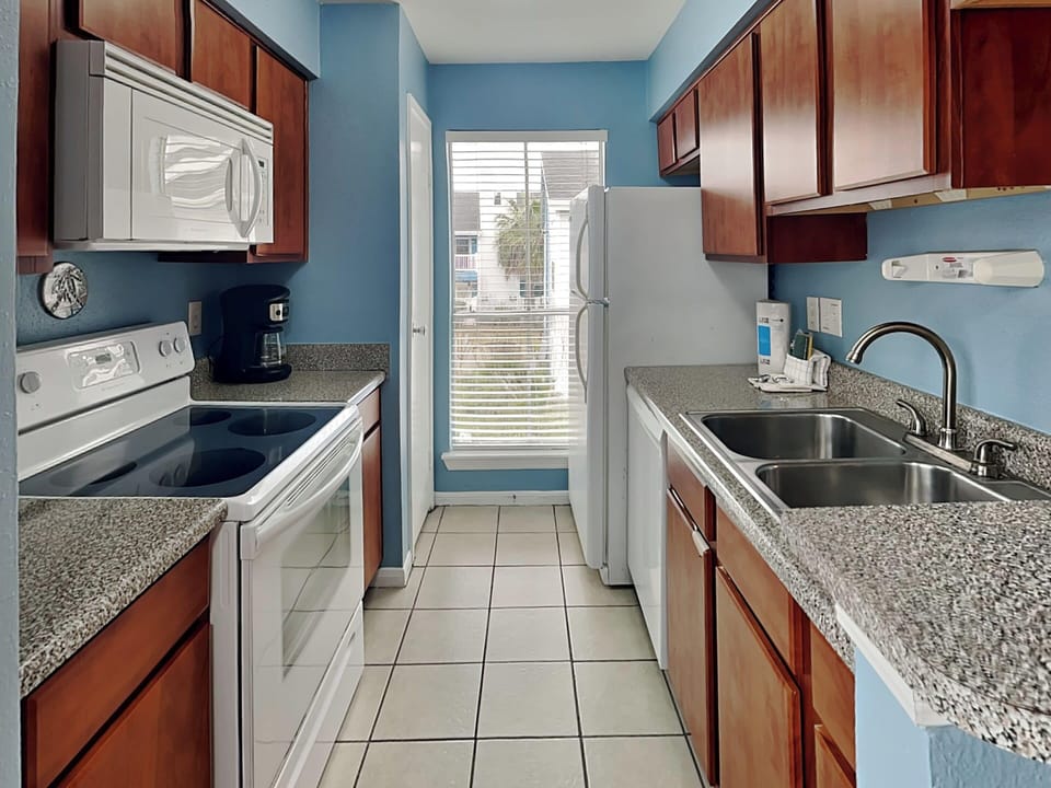 Condo (1 Bedroom) | Property amenity