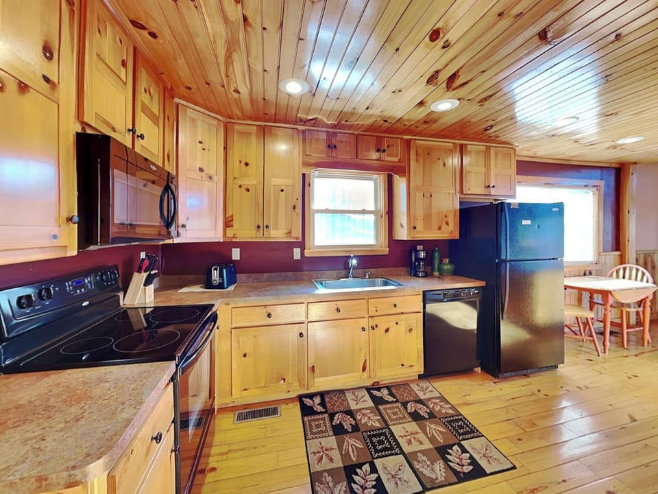 Studio (2 Bedrooms) | Property amenity