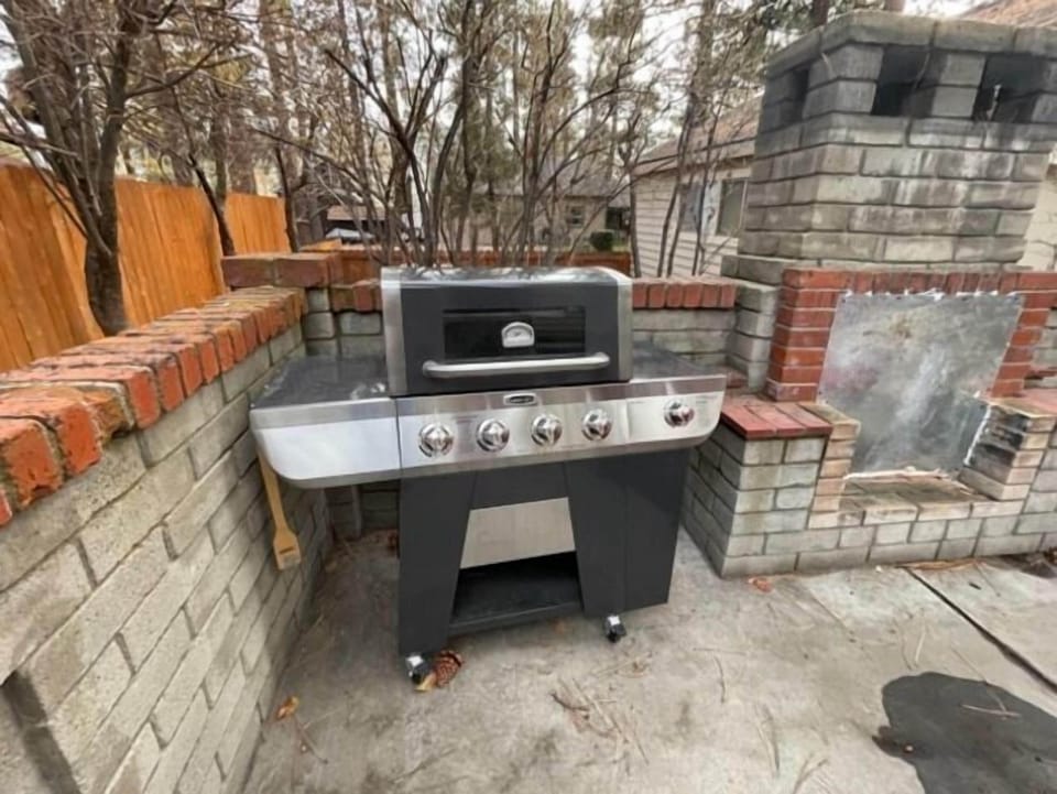 BBQ/picnic area