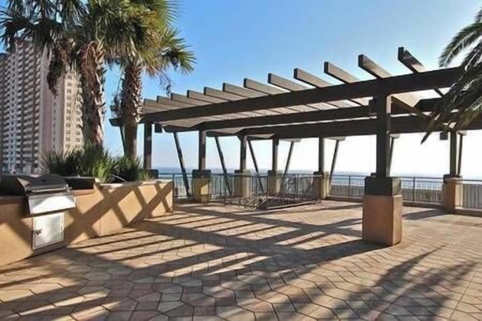 Pergola area