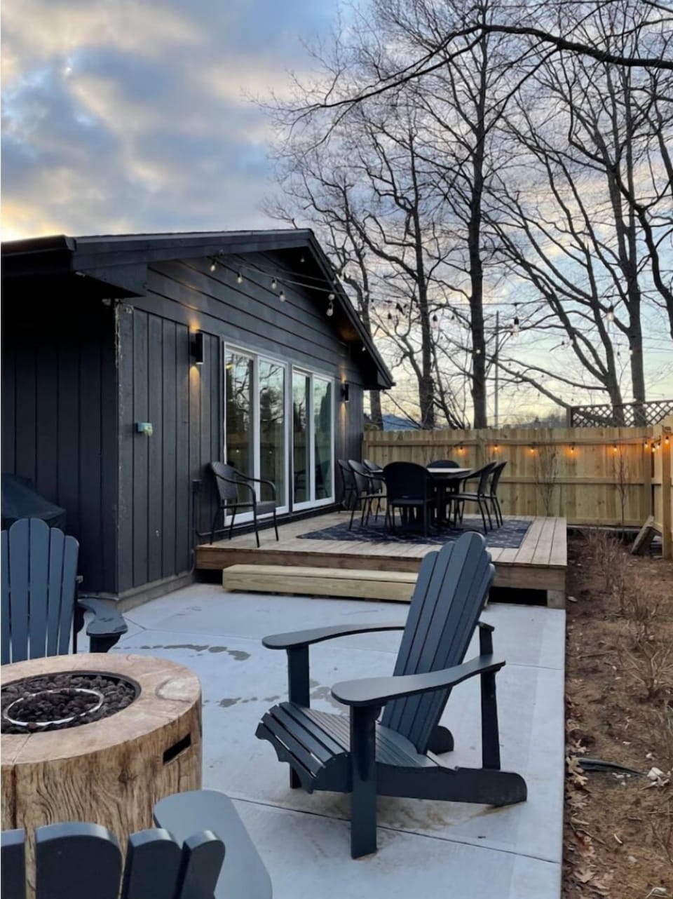 Outdoor dining