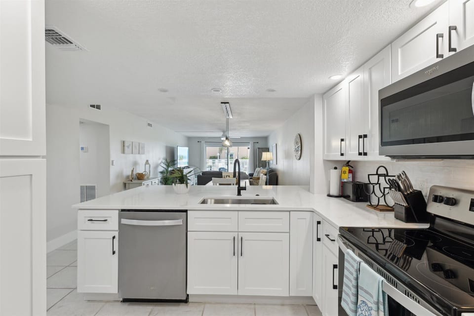 Fully equipped kitchen with all the essentials