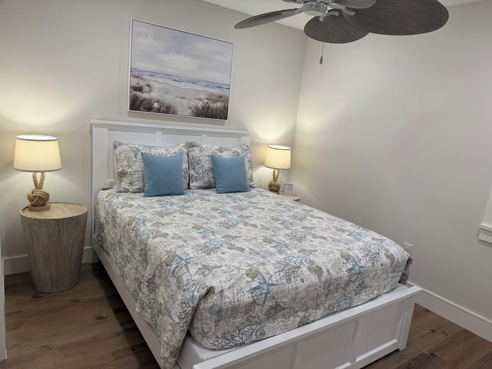 Bedroom 3- Two Full Bed with luxury linens provided.