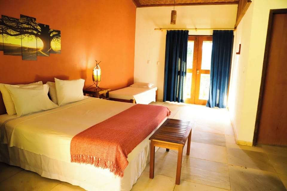 Traditional Room | Desk, blackout drapes, free WiFi, bed sheets