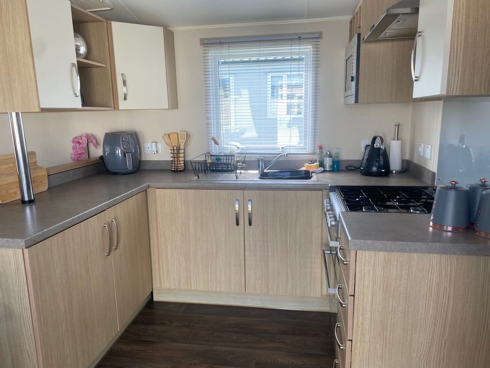 Beautiful equipped open plan kitchen 