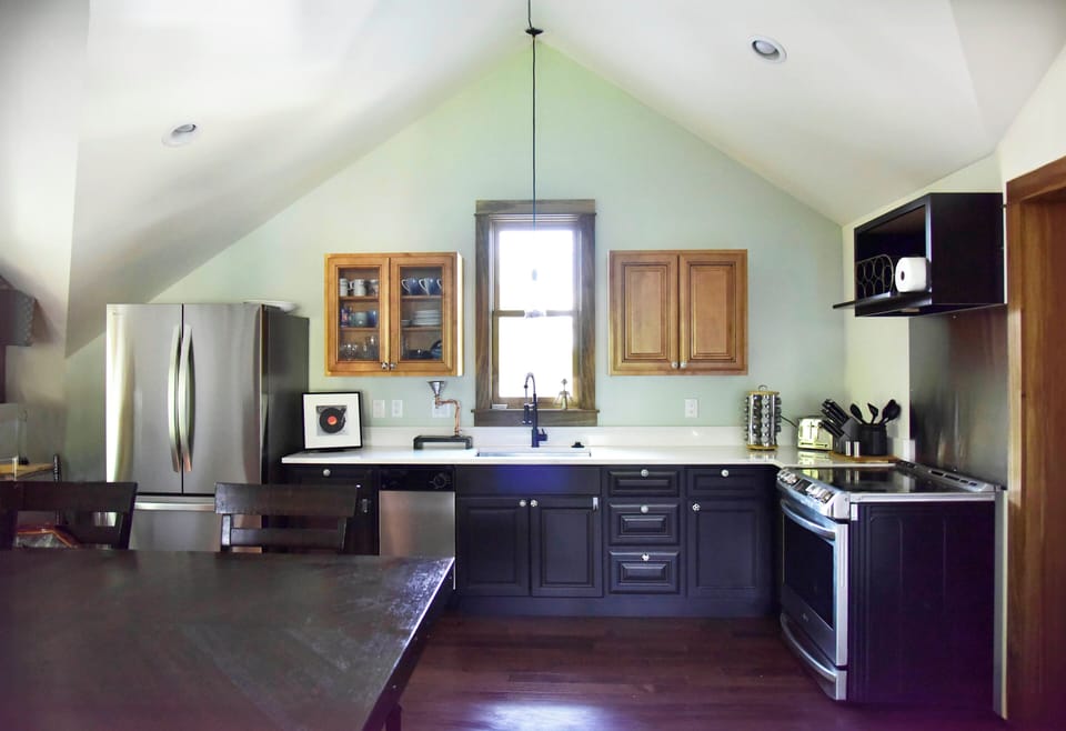 Full Kitchen