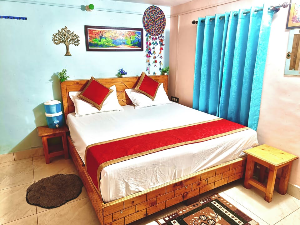 Standard Twin Room, 1 Bedroom | Premium bedding, down comforters, Select Comfort beds, desk
