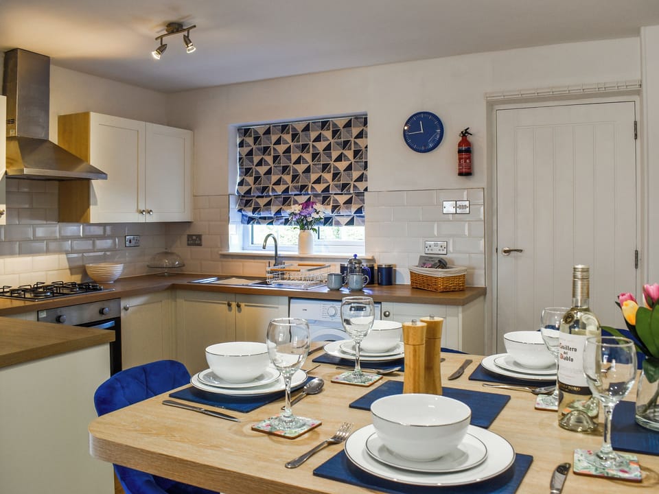 Dining Area | Cayton Cove Cottage, Cayton, near Scarborough