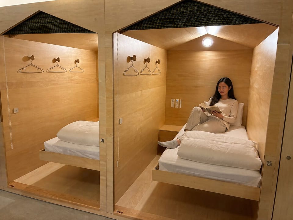 Comfort Single Room, Women only | WiFi (free), bed sheets
