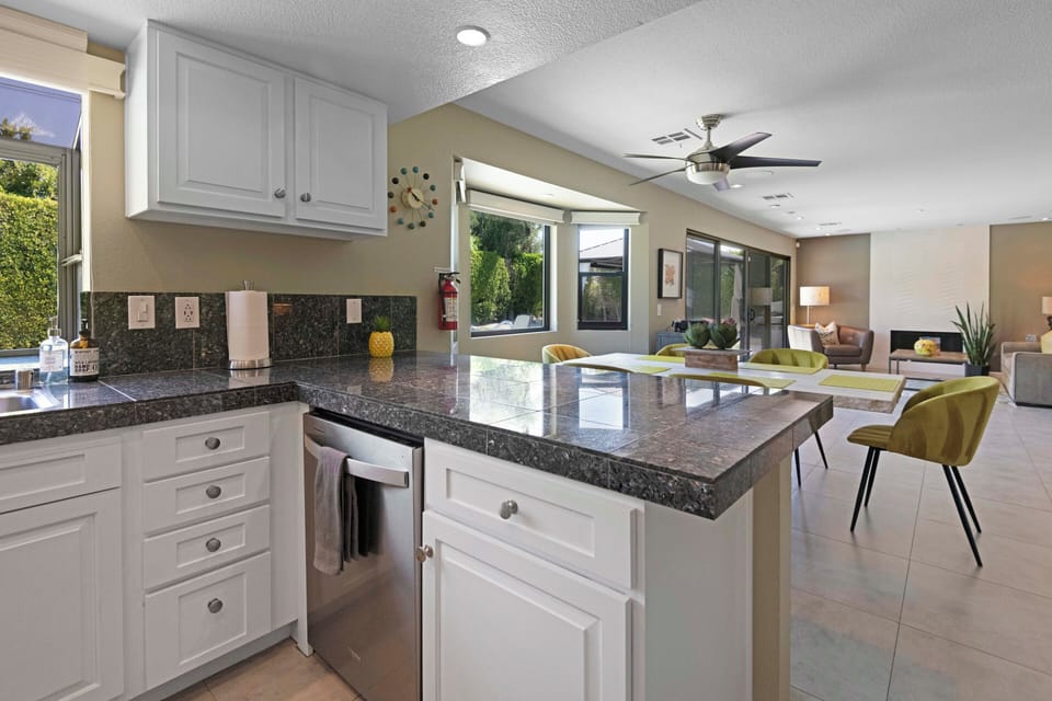 Open-concept kitchen and dining area perfect for families and groups