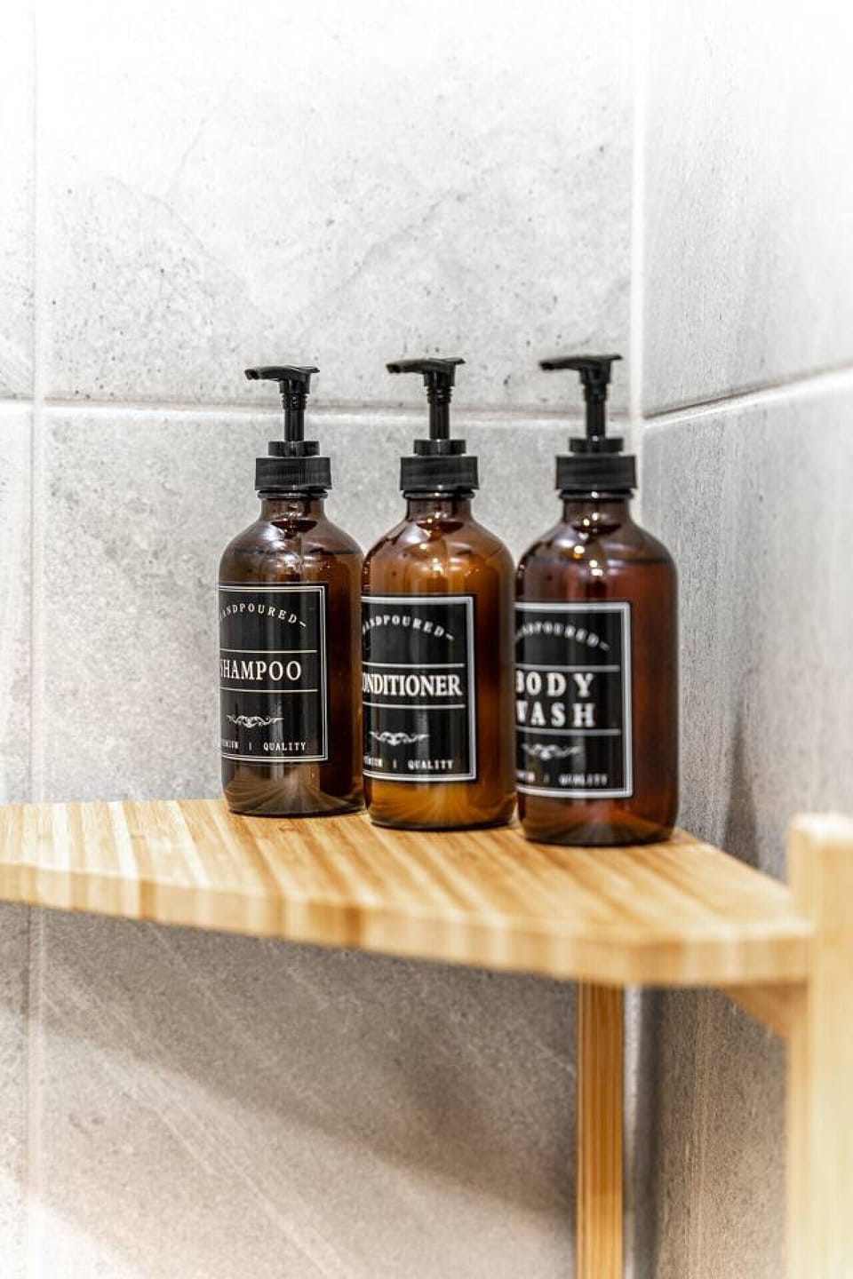 Main Bath – Clean & Contemporary  Guest-friendly second bathroom with sleek finishes and thoughtful amenities for a comfortable stay.