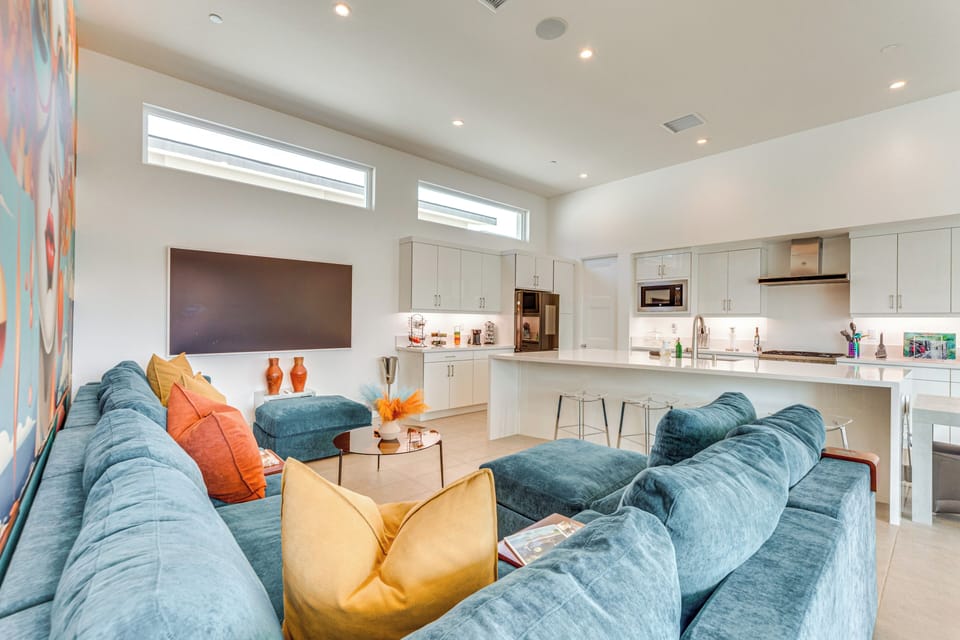 House (3 Bedrooms) | Interior
