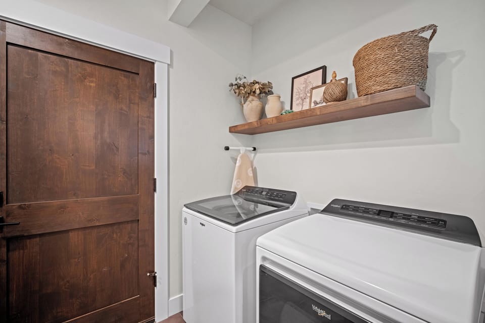 18105 Forestbrook-35