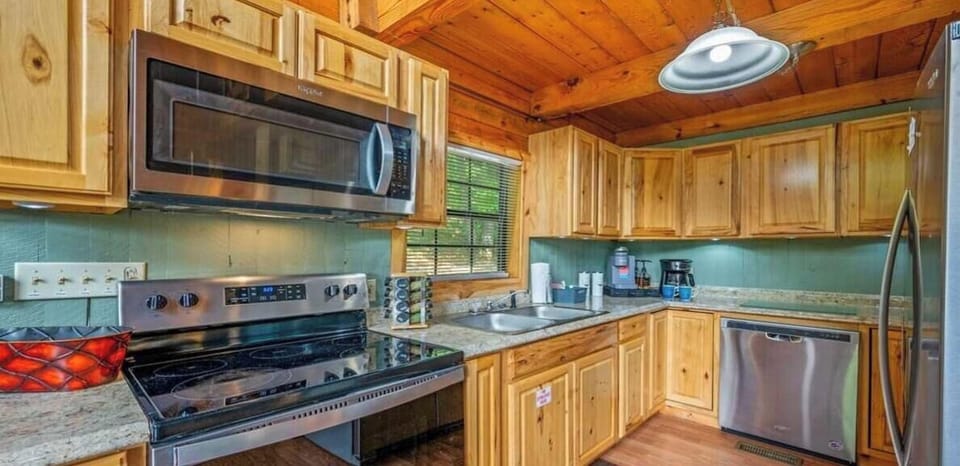 Fully equipped kitchen