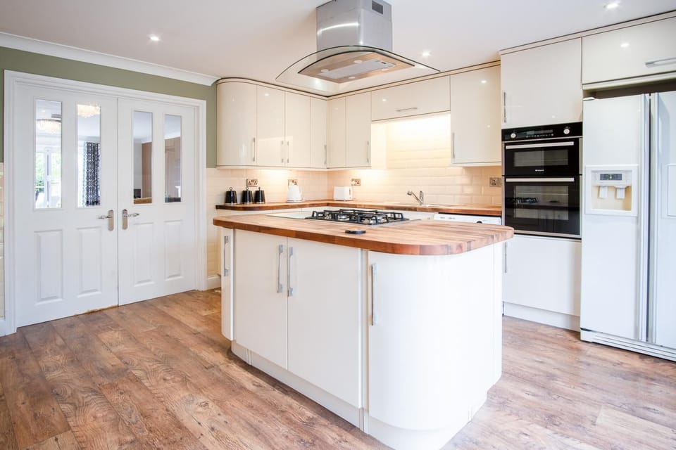 Ridgeway Meadow Bungalow - 3 Bedroom - Manorbier (25886)