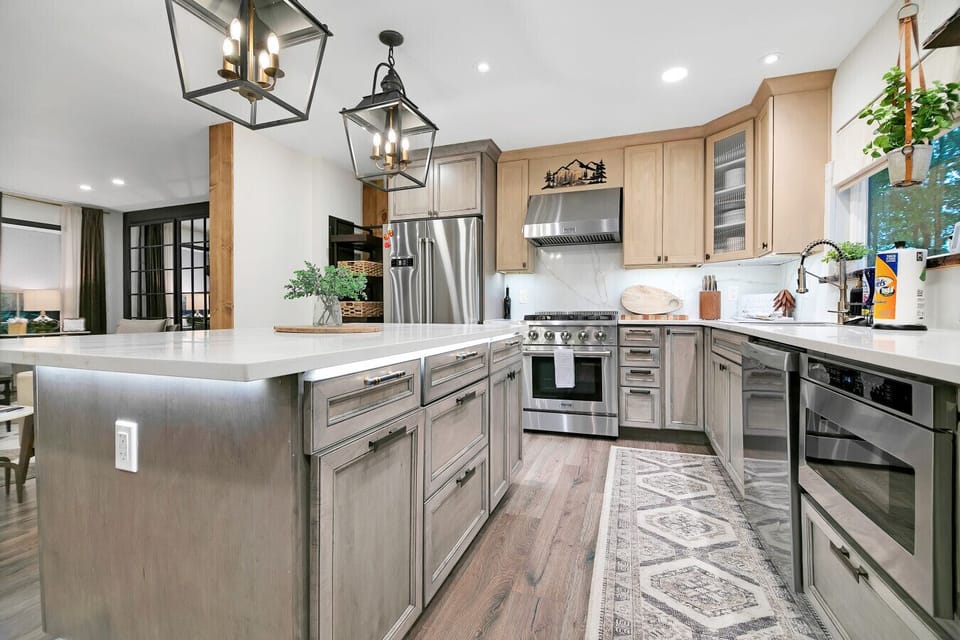 Large Kitchen