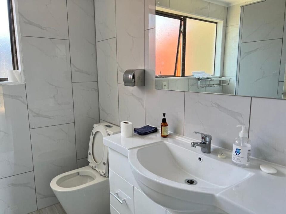 House | Bathroom