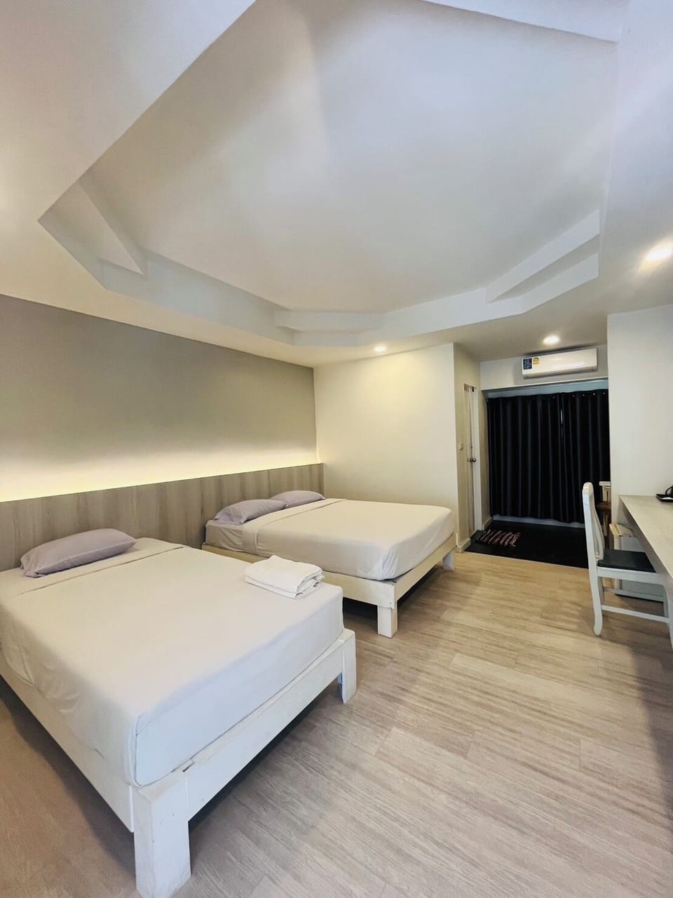 Triple Room | Bed sheets