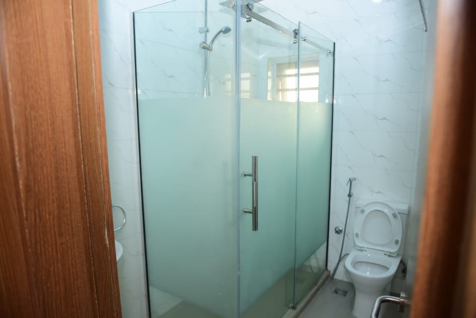 Standard Double Room, Pool View | Bathroom | Towels, soap, toilet paper