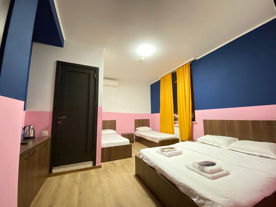 Triple Room | Free WiFi