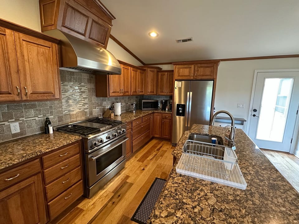 Fully equipped kitchen