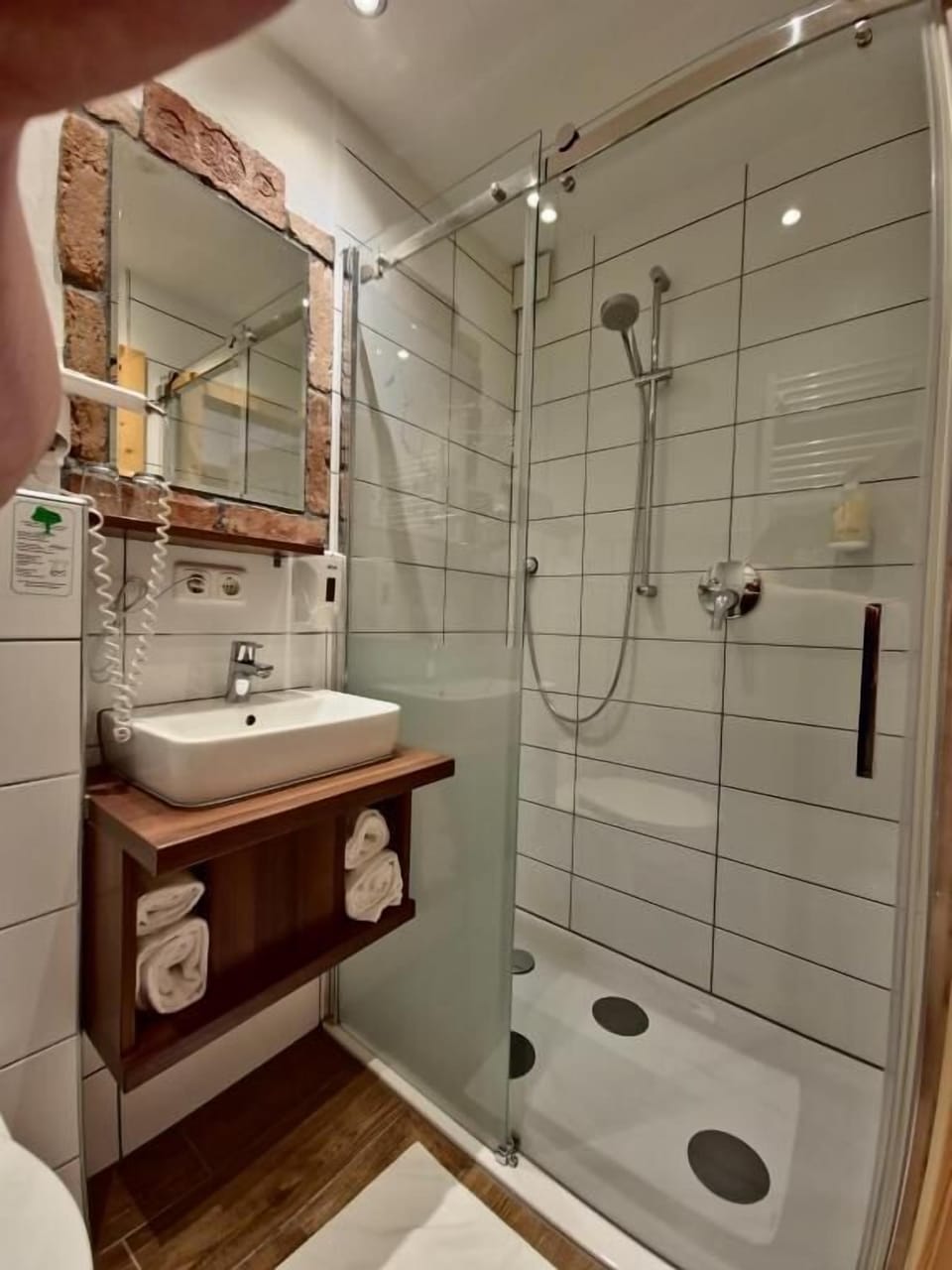 Standard Double Room, Garden View | Bathroom | Shower, hair dryer, soap, shampoo