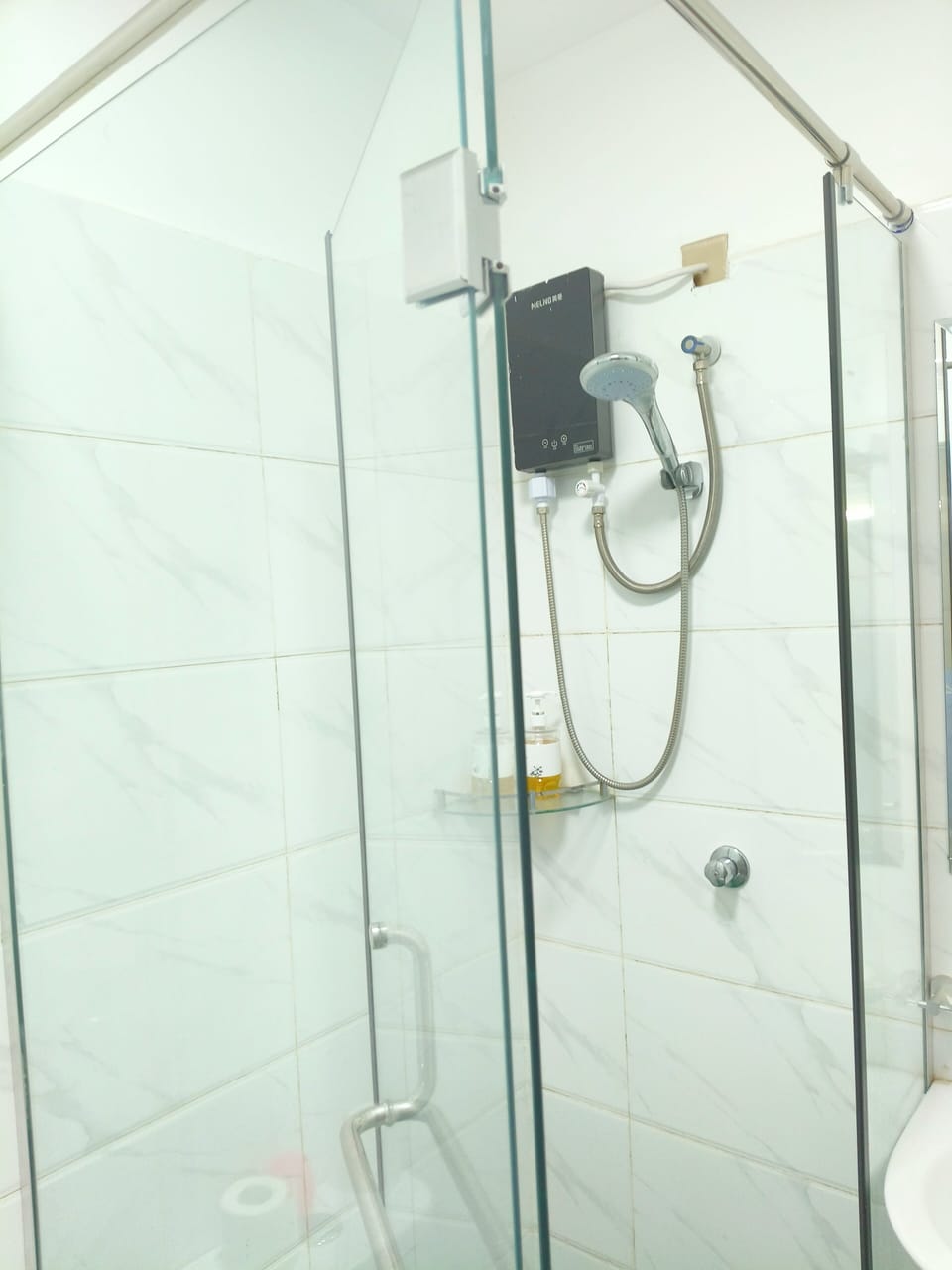 Shower, free toiletries, hair dryer, bathrobes