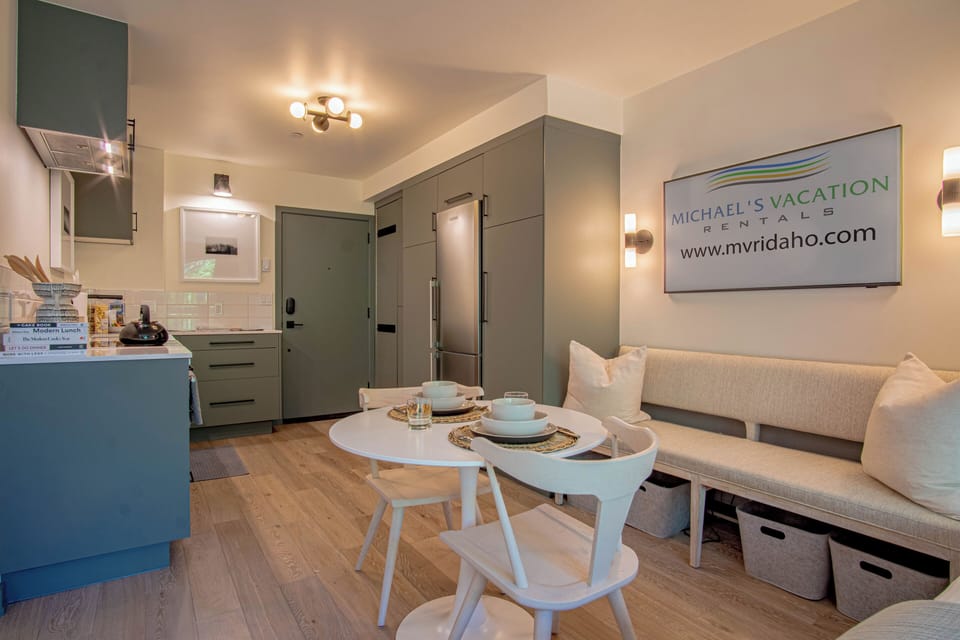 Dining area with built in bench seat