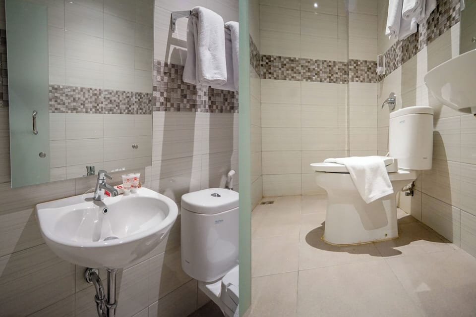 Shower, towels, soap, shampoo
