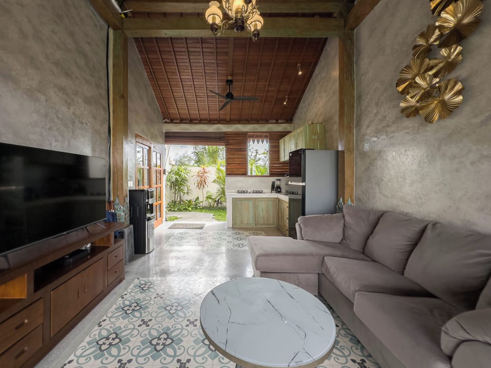 Villa, 2 Bedrooms, Pool View | Living area