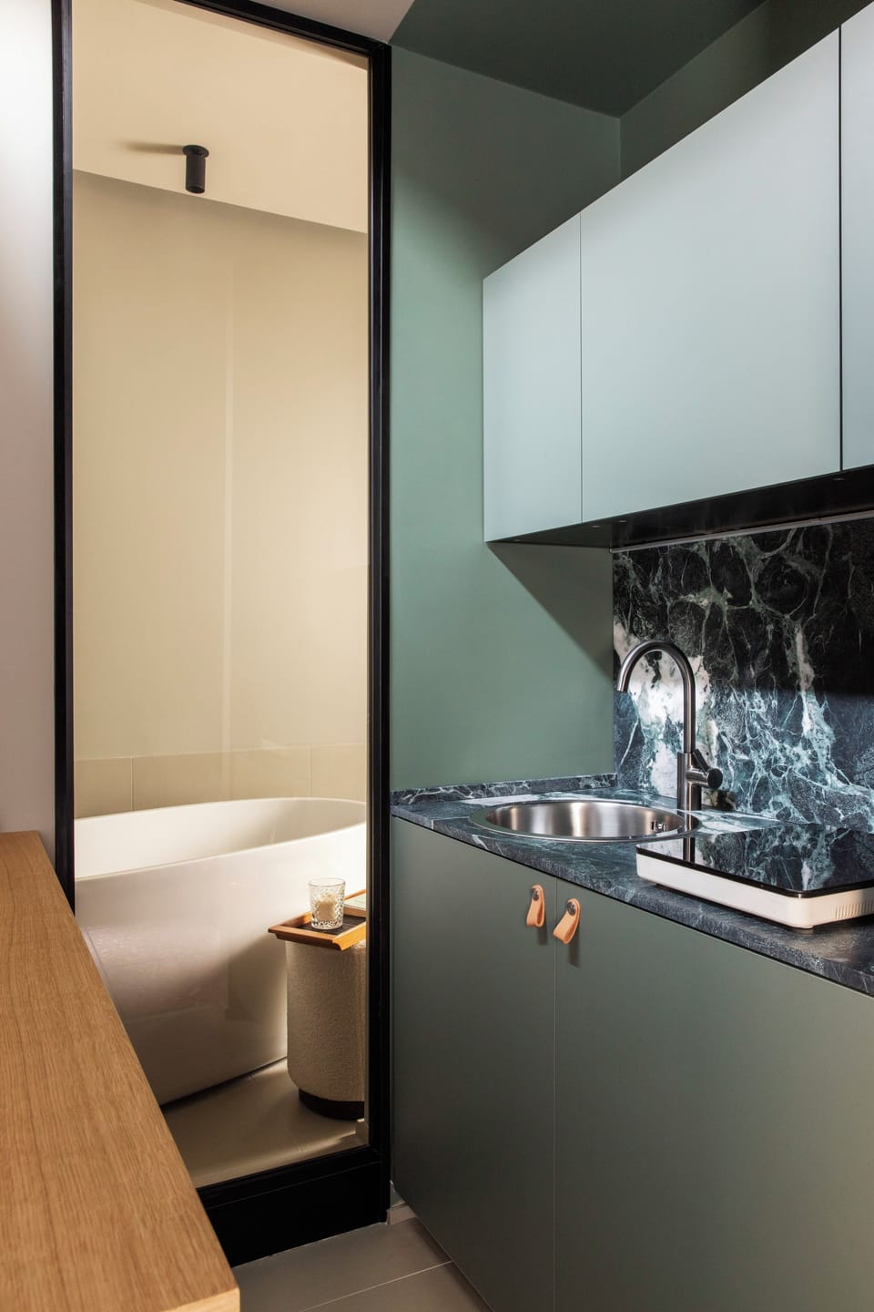 Deluxe Room, Kitchen | Private kitchen