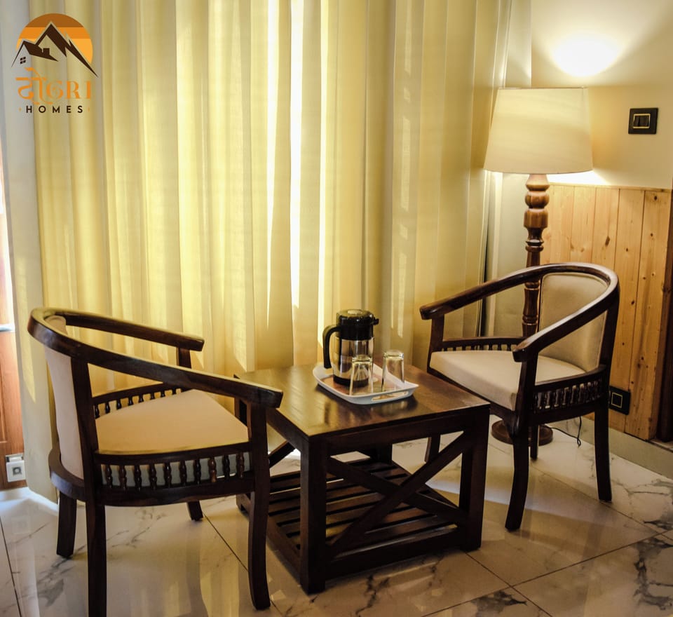 Deluxe Double Room, Mountain View | Free WiFi